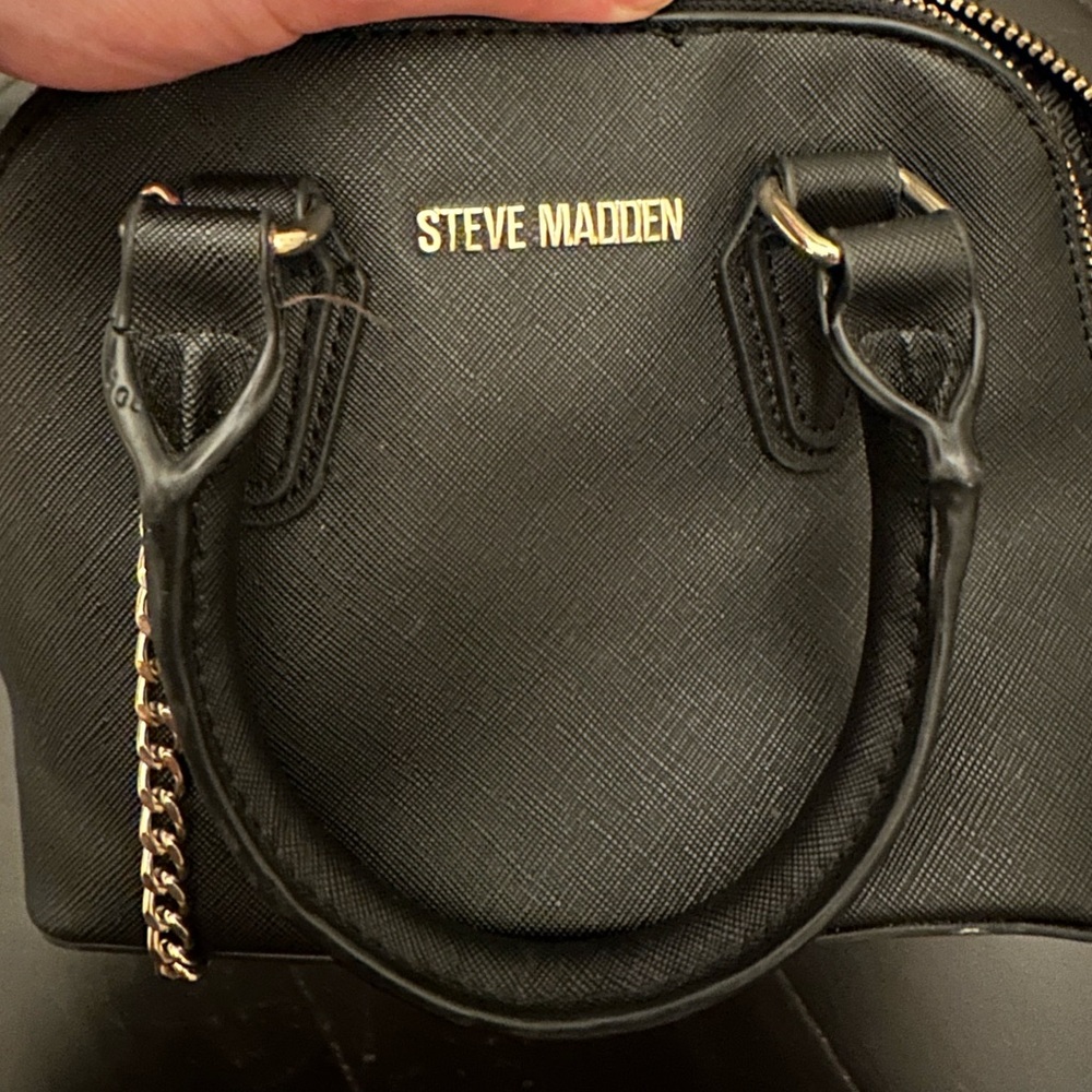 Steve Madden mini black leather purse